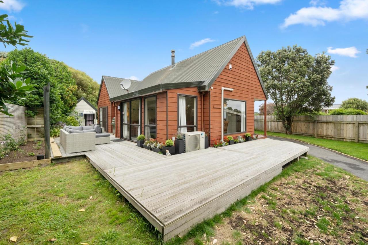 Wharerata - Otaki Beach Holiday Home Zewnętrze zdjęcie