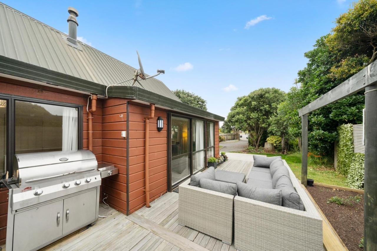 Wharerata - Otaki Beach Holiday Home Zewnętrze zdjęcie